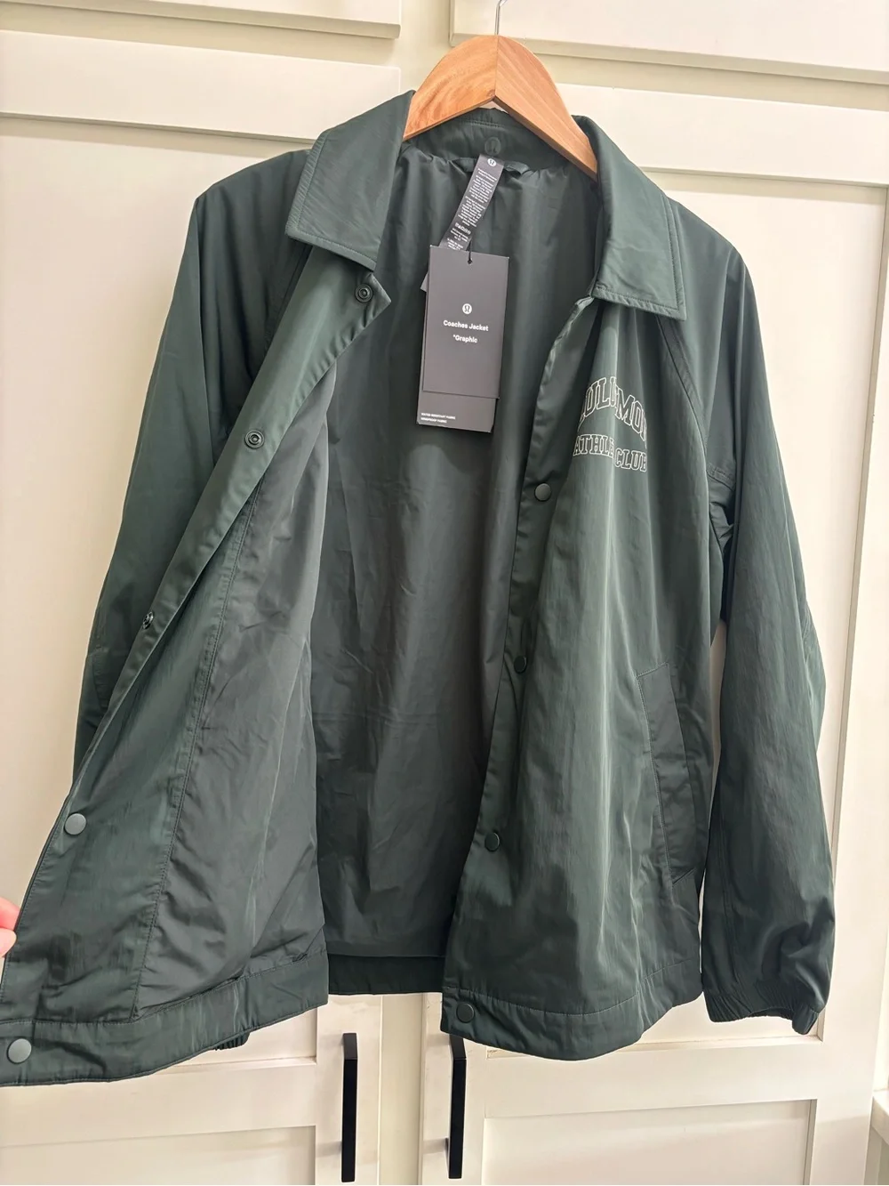 Lululemon Coaches Jacket Graphic Green Mens Small NWT Athletic Club varsity